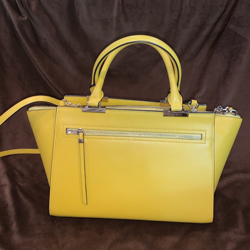 Henri Bendel Bag - Picture 2 of 8